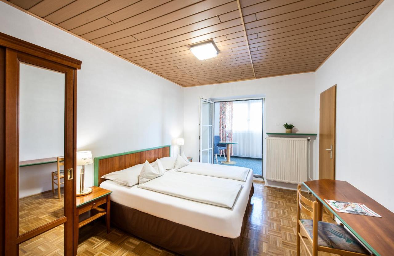 Hotel Altneudoerflerhof Bad Radkersburg Bagian luar foto