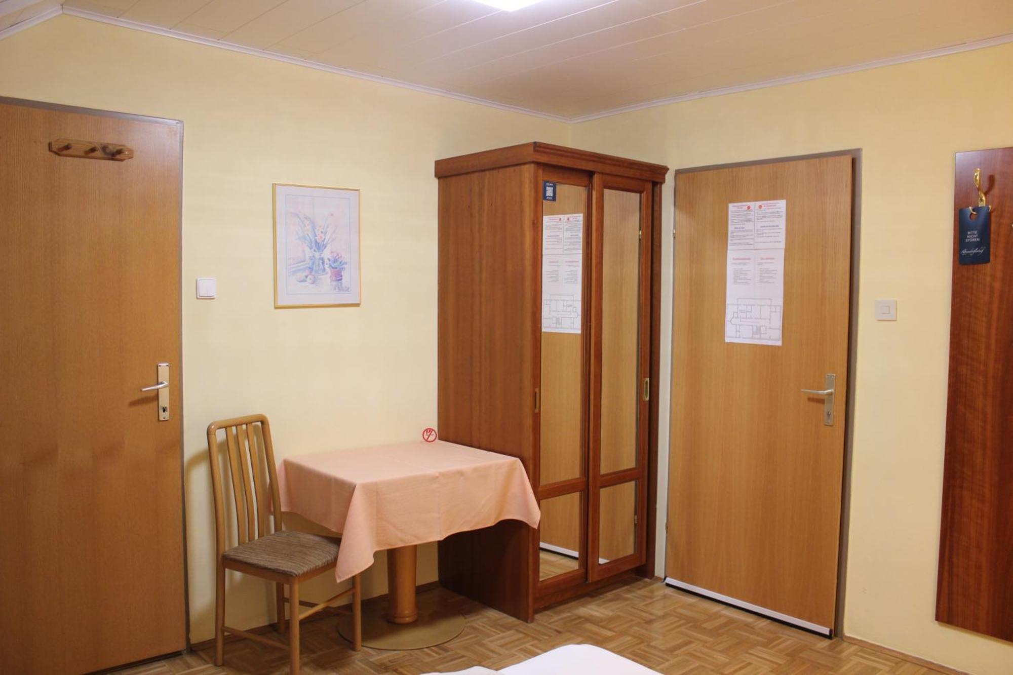 Hotel Altneudoerflerhof Bad Radkersburg Bagian luar foto