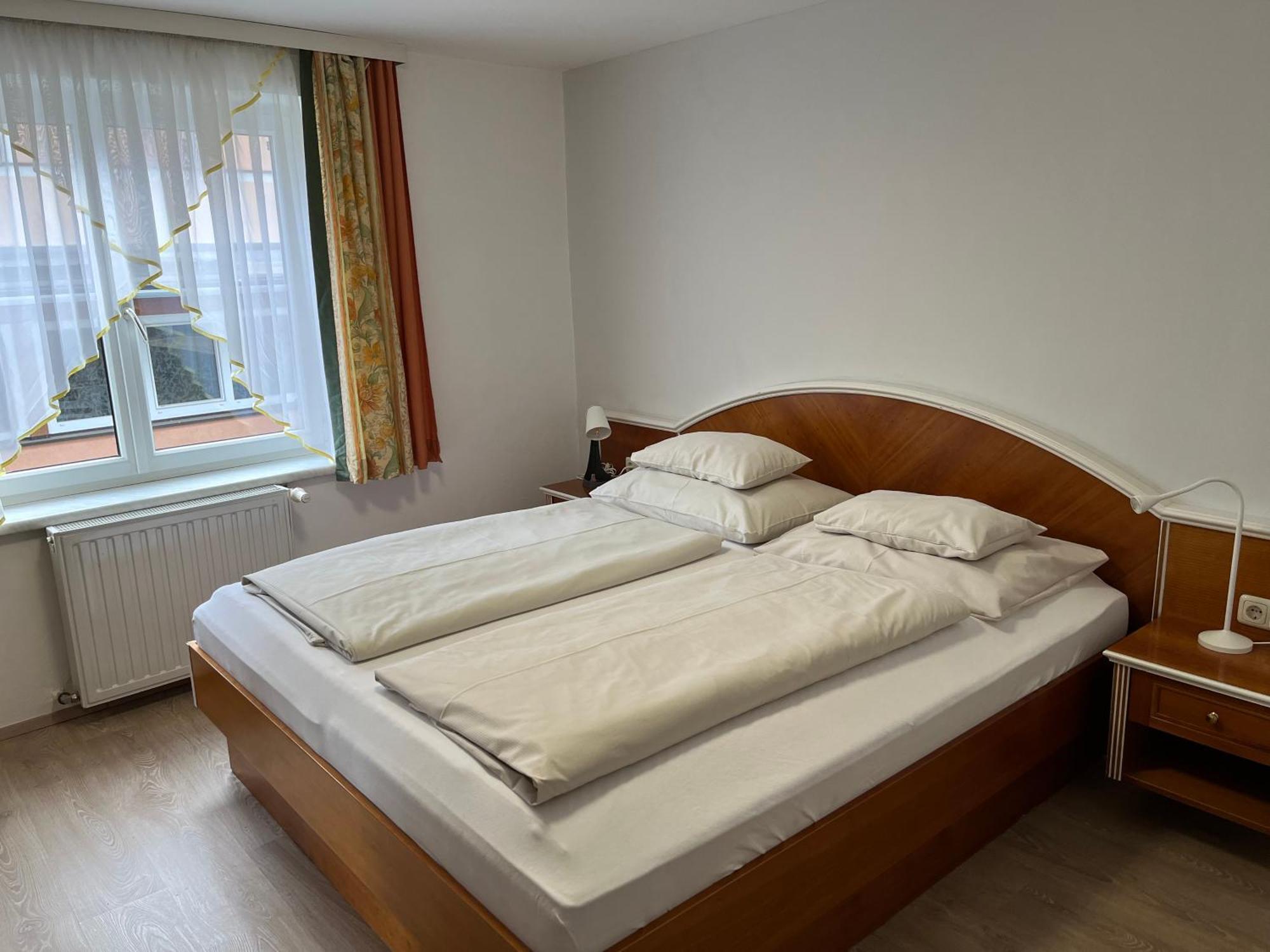 Hotel Altneudoerflerhof Bad Radkersburg Bagian luar foto