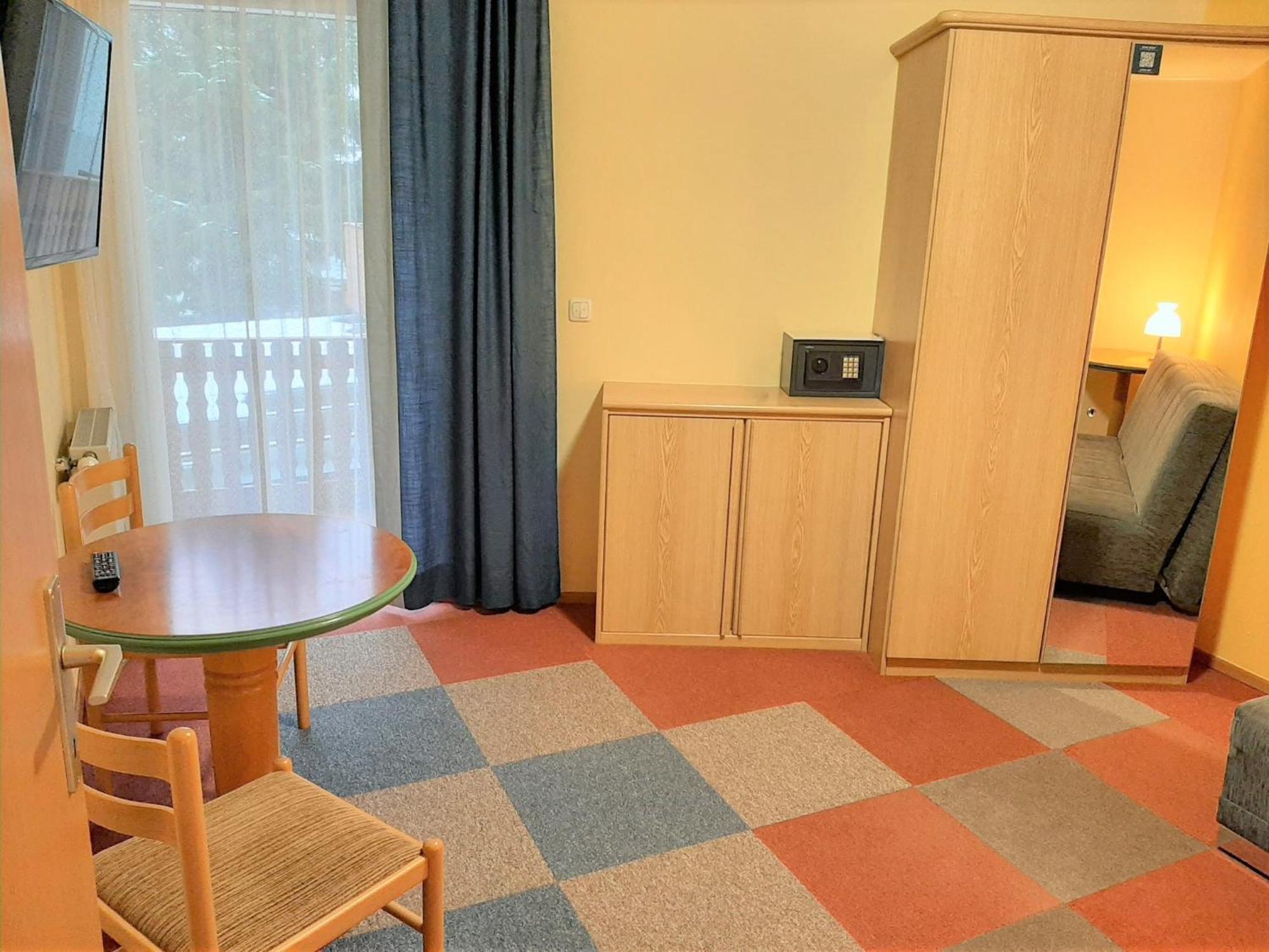 Hotel Altneudoerflerhof Bad Radkersburg Ruang foto