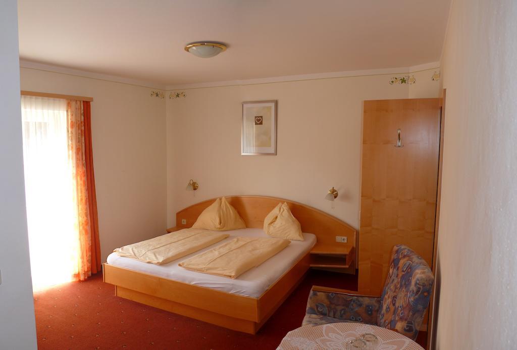 Hotel Altneudoerflerhof Bad Radkersburg Ruang foto