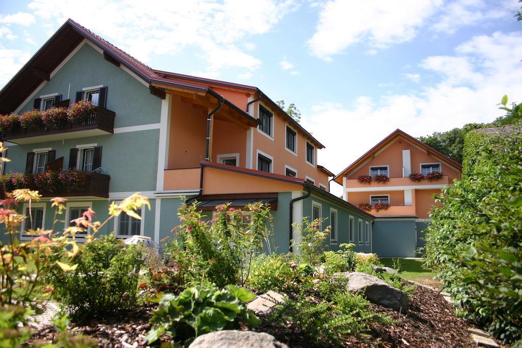 Hotel Altneudoerflerhof Bad Radkersburg Bagian luar foto