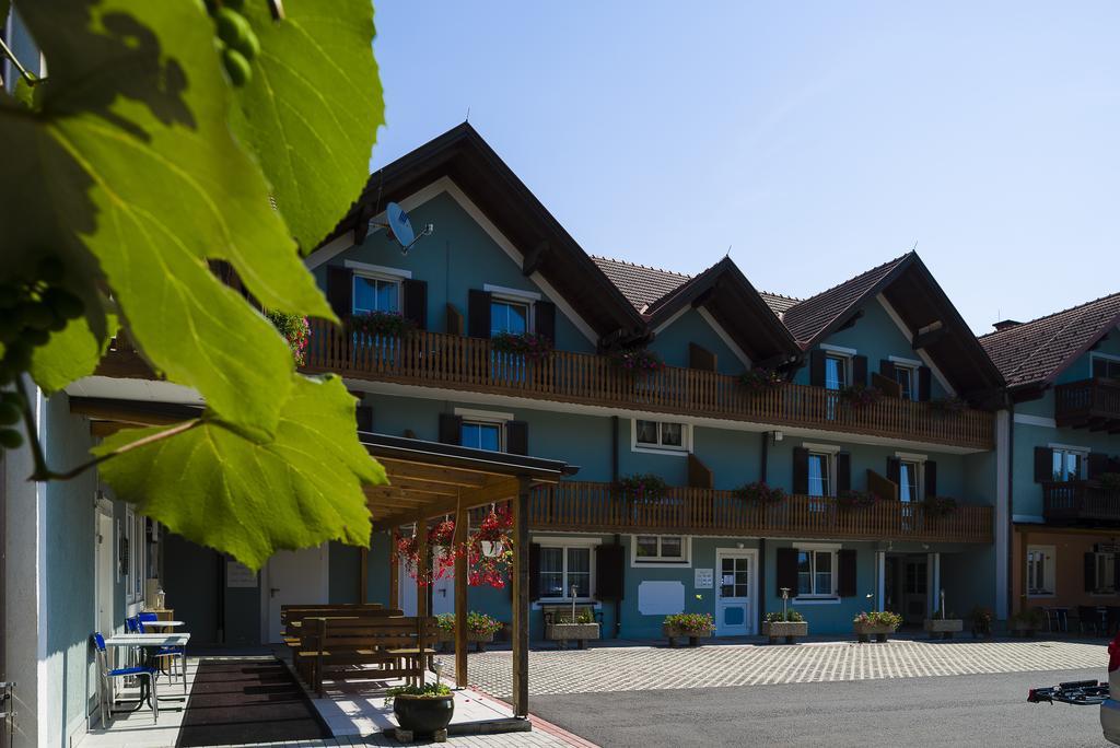 Hotel Altneudoerflerhof Bad Radkersburg Bagian luar foto